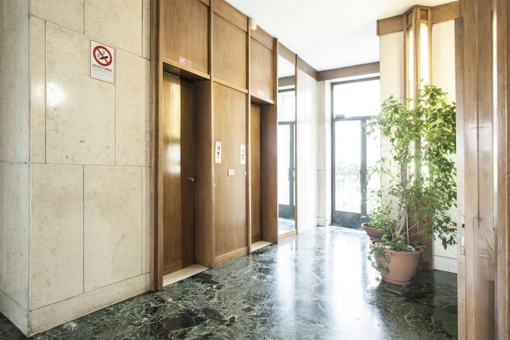 Charming Home Near Duomo Milan Extérieur photo