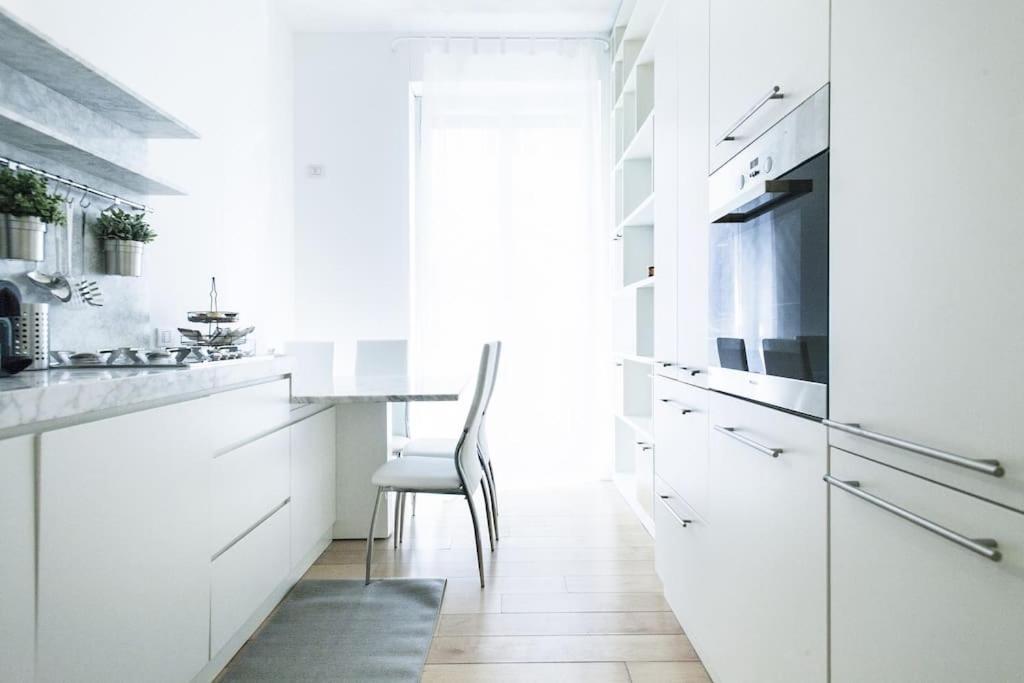 Charming Home Near Duomo Milan Extérieur photo