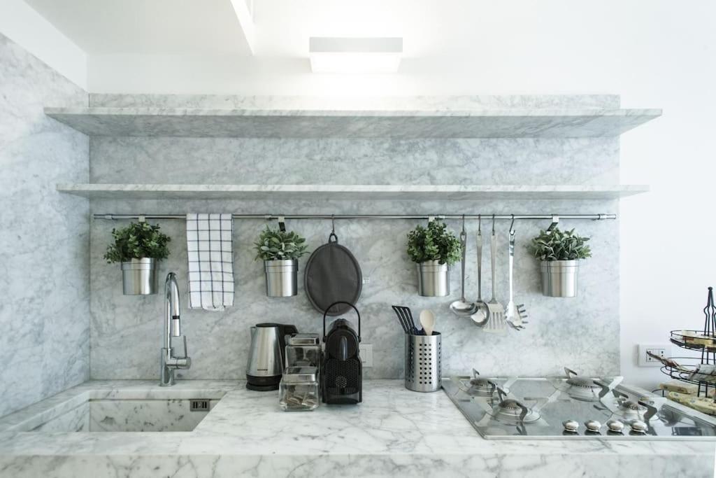 Charming Home Near Duomo Milan Extérieur photo