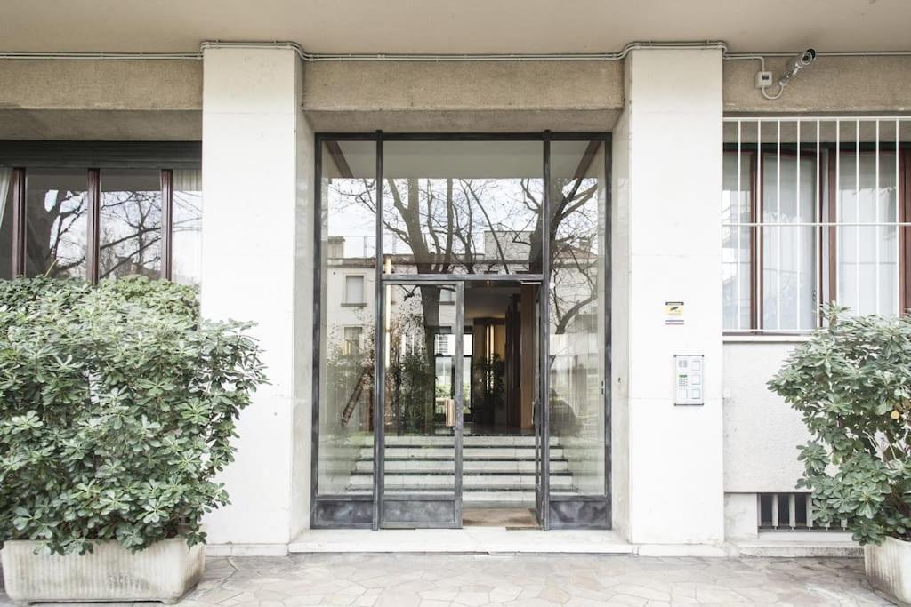 Charming Home Near Duomo Milan Extérieur photo